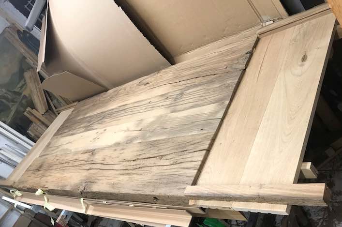 Verlängerungen für Tischplatte aus alten Eichenpfosten/balken